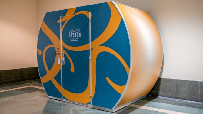 Conference hall filled with attendees