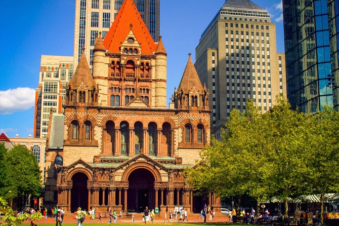 Conference hall filled with attendees